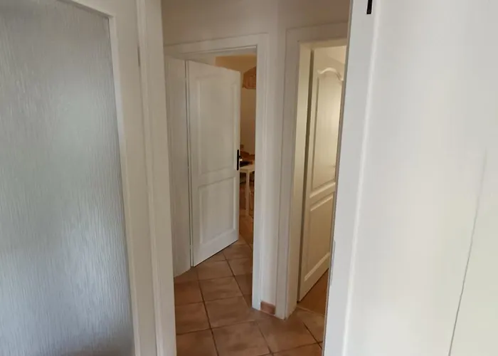 Casa Valsecca 게스트하우스 크르크